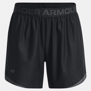 NWT Under Armour Play Up 5” Shorts